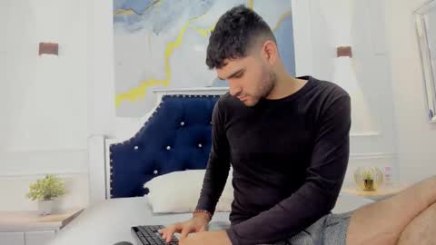 Snapshot of anthony_gray chatting on February 2026 12:04:02 PM online show from February 2026 12:04:02 PM