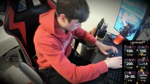 Anthony online show from December 2025 04:01:02 PM