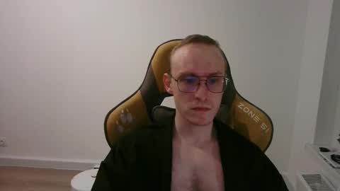 Snapshot of anthonythorn chatting on November 2025 08:55:01 PM anthonythorn online show from November 2025 08:55:01 PM