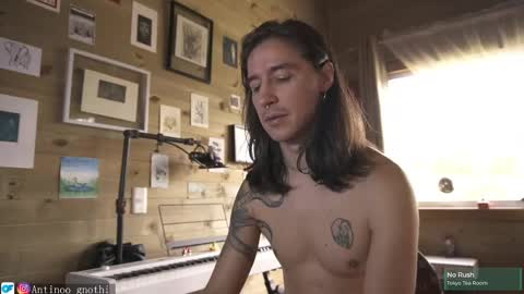 Snapshot of antinoo_gnothi chatting on March 2025 04:00:02 PM Antinoo Gnothi online show from March 2025 04:00:02 PM