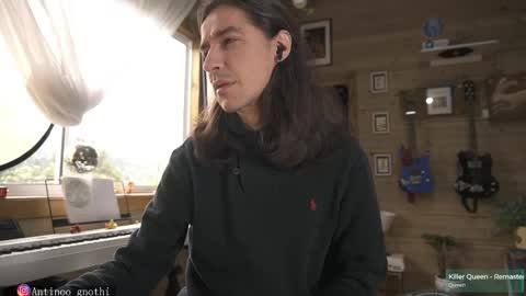 Snapshot of antinoo_gnothi chatting on March 2025 12:57:02 PM Antinoo Gnothi online show from March 2025 12:57:02 PM