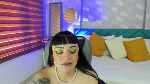 Anto online show from November 2025 12:08:02 PM