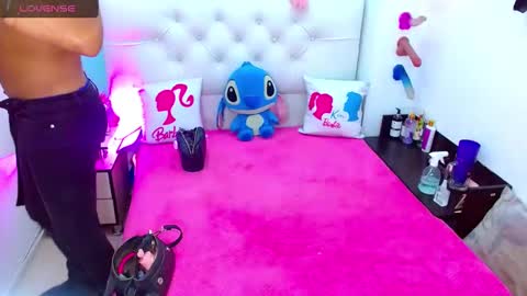 Snapshot of antonela_xx3 chatting on January 2025 07:06:01 PM antonela_xx3 online show from January 2025 07:06:01 PM