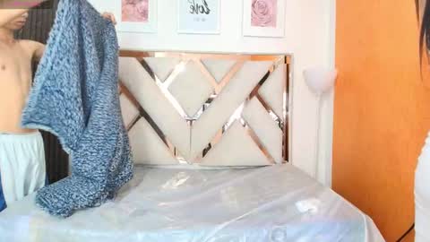 Snapshot of antonella_and_thiago_ chatting on December 2025 12:34:02 PM antonella_and_thiago_ online show from December 2025 12:34:02 PM