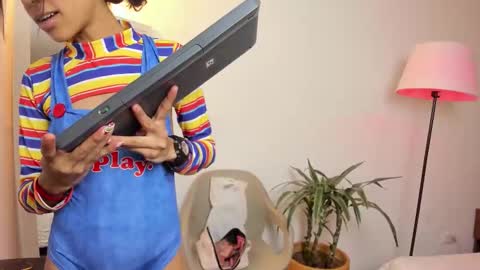 Antonella  online show from January 2026 02:11:01 PM