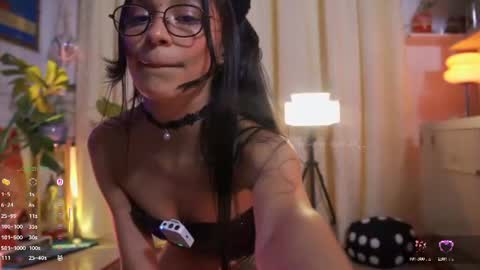 Snapshot of antonella_maitt chatting on June 2026 12:24:01 AM Nell. online show from June 2026 12:24:01 AM