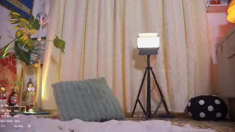 Snapshot of antonella_maitt chatting on June 2026 03:25:01 AM Nell. online show from June 2026 03:25:01 AM