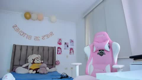 antonellagoddess online show from March 2025 09:45:02 PM