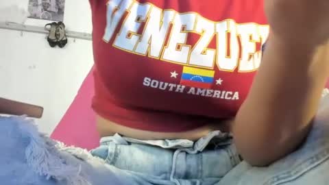 Snapshot of antonellakling_ chatting on June 2026 12:22:01 PM ANTONELLA online show from June 2026 12:22:01 PM
