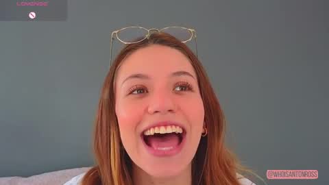 Antonella  online show from April 2026 02:31:01 PM