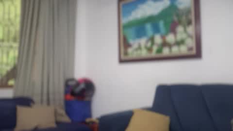 Antonia online show from November 2025 09:43:02 PM