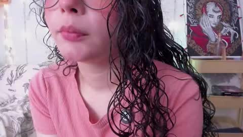 Antonia online show from October 2025 01:53:02 AM