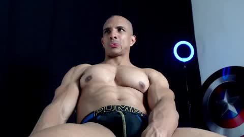 Instagram miguelangel1802  online show from March 2025 05:53:02 AM