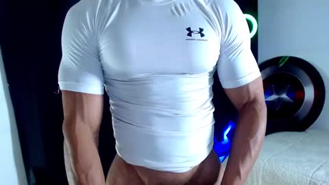 Instagram miguelangel1802  online show from September 2025 05:56:01 AM