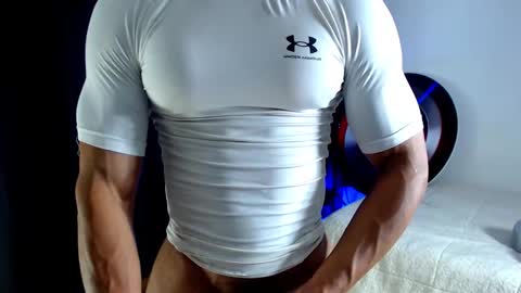 Instagram miguelangel1802  online show from October 2025 05:40:01 AM