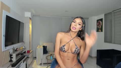 Maria Antonia online show from March 2026 11:53:01 PM