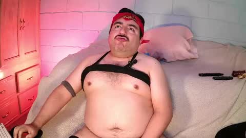 AnuarFox online show from October 2025 09:29:02 AM