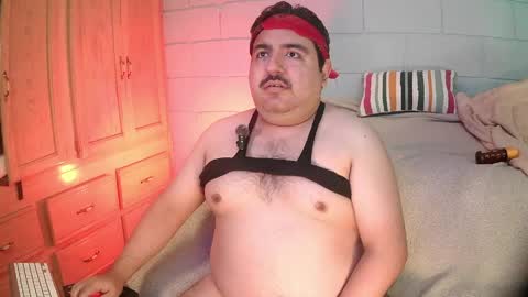 Snapshot of anuarfox chatting on May 2026 12:49:01 AM AnuarFox online show from May 2026 12:49:01 AM