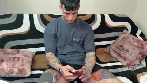 Snapshot of anubisgod88 chatting on July 2026 07:24:02 AM Tom online show from July 2026 07:24:02 AM