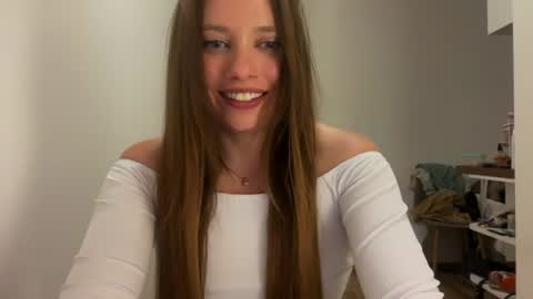Snapshot of anuetta chatting on July 2026 04:39:01 PM Aneutta online show from July 2026 04:39:01 PM