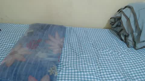 Snapshot of anya_h chatting on June 2026 11:42:01 AM Gracious online show from June 2026 11:42:01 AM