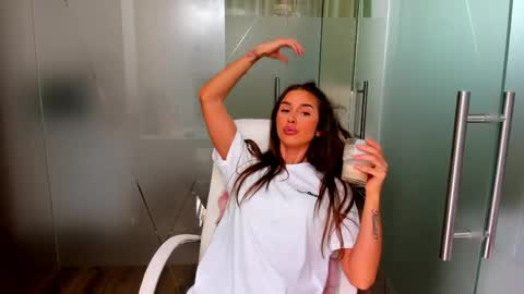 Anya online show from April 2026 11:49:02 AM