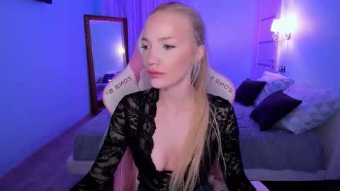 Anya online show from September 2025 02:28:02 AM