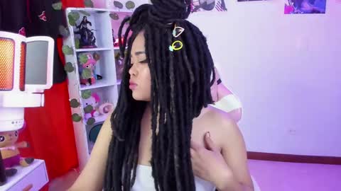 Any online show from March 2025 05:00:02 AM