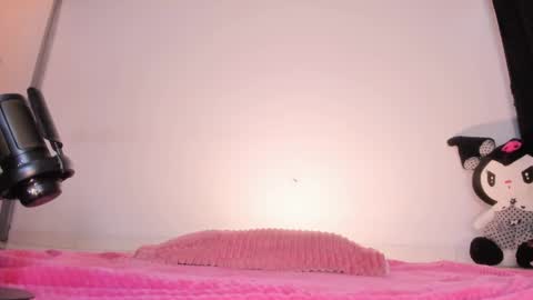 Angela online show from May 2026 07:54:02 PM