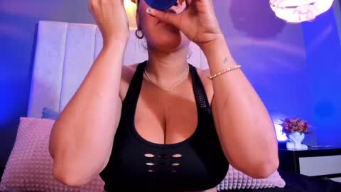 Snapshot of anyrax1 chatting on December 2024 12:16:02 PM Anyrax online show from December 2024 12:16:02 PM