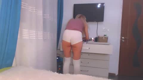 An online show from January 2025 01:59:01 AM