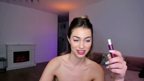 Anysa Smith online show from December 2024 12:56:01 AM