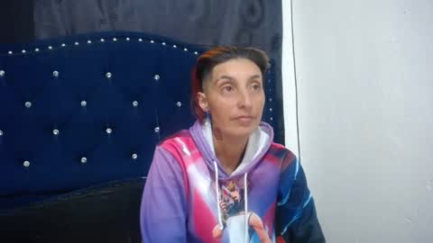 anyu online show from February 2025 03:52:01 AM