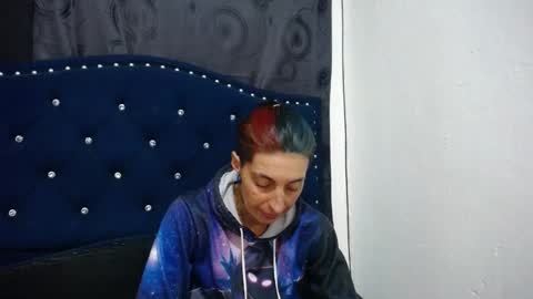 anyu online show from February 2025 04:58:02 AM