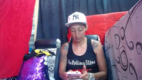 anyu online show from September 2025 07:03:01 PM