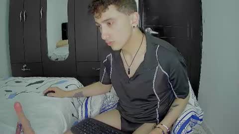 Snapshot of aogut17 chatting on July 2026 01:15:02 AM aogut17 online show from July 2026 01:15:02 AM