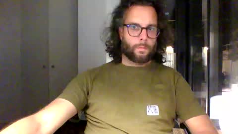 Snapshot of apc_3 chatting on May 2026 08:25:01 PM apc_3 online show from May 2026 08:25:01 PM