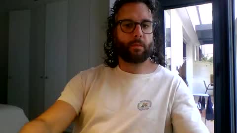 Snapshot of apc_3 chatting on May 2026 07:16:02 AM apc_3 online show from May 2026 07:16:02 AM