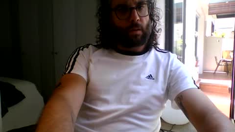 Snapshot of apc_3 chatting on May 2026 08:54:01 AM apc_3 online show from May 2026 08:54:01 AM