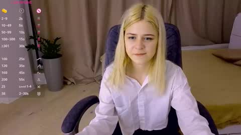 ApheliaStar online show from January 2026 03:58:01 PM