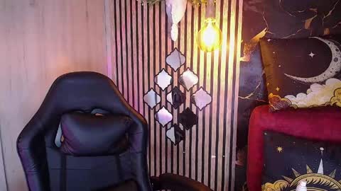 Snapshot of aphrodite__bloom chatting on May 2026 09:23:02 PM aphrodite__bloom online show from May 2026 09:23:02 PM