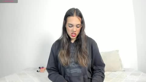 aphrodite_rosse online show from June 2026 01:28:02 AM