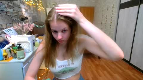 Snapshot of aphrodite_wow_ chatting on May 2026 03:52:02 PM Aphrodite online show from May 2026 03:52:02 PM