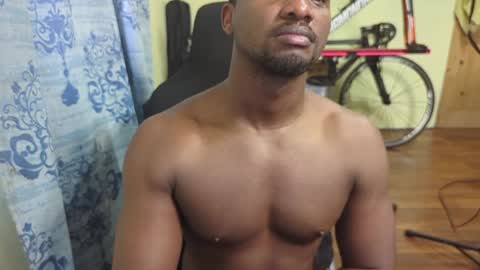 apollodarkmn online show from December 2024 01:38:02 PM