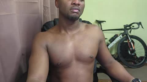 apollodarkmn online show from April 2026 12:38:02 AM