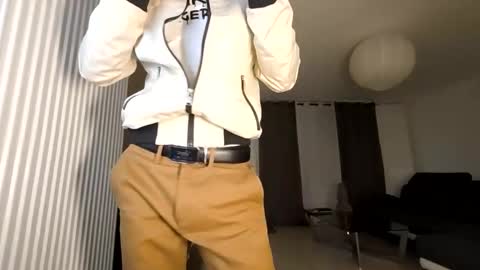 Snapshot of apollonfitx_69 chatting on January 2025 03:18:02 PM apollonfitx_69 online show from January 2025 03:18:02 PM