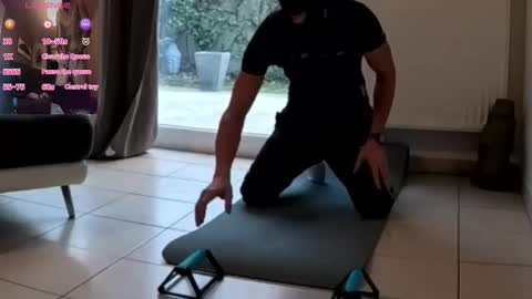 apollonfitx_69 online show from November 2025 03:51:01 PM