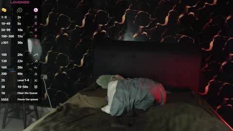 Apolo online show from December 2025 01:14:01 AM