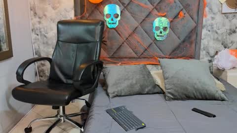 Apolo online show from October 2025 09:26:02 PM