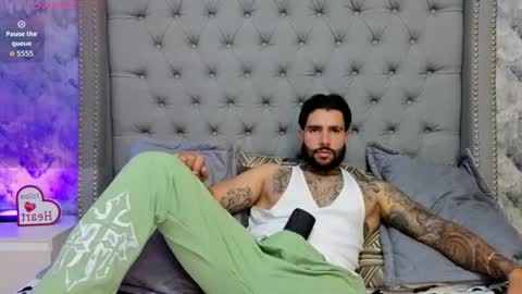 Snapshot of apolo_ryder chatting on June 2026 04:59:01 PM APOLO online show from June 2026 04:59:01 PM